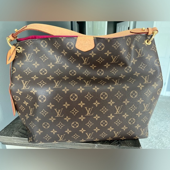 Authentic Louis Vuitton Graceful MM, peony inside - Picture 4 of 14